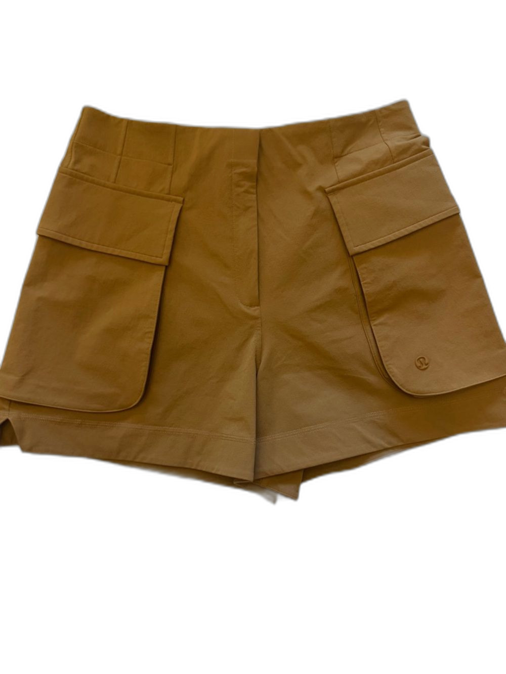 lululemon Women's Size 8 Relaxed-Fit High-Rise Cargo Short